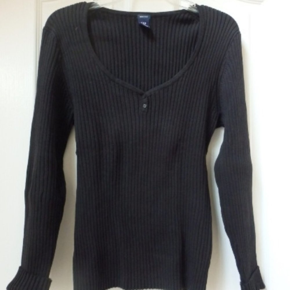 Black Gap Stretch Ribbed Woman's 2 button Cotton Blend Sweater-Size Large